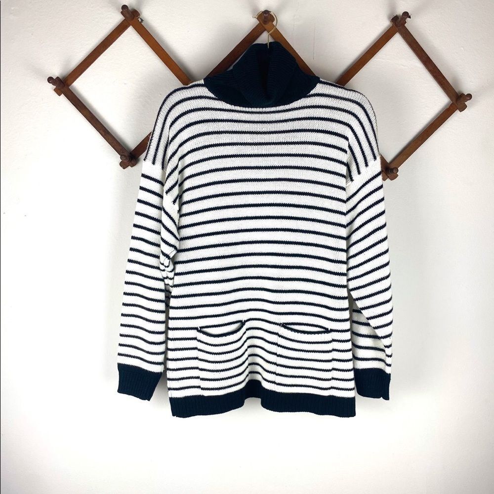 VINTAGE | Striped Turtleneck Sweater F162